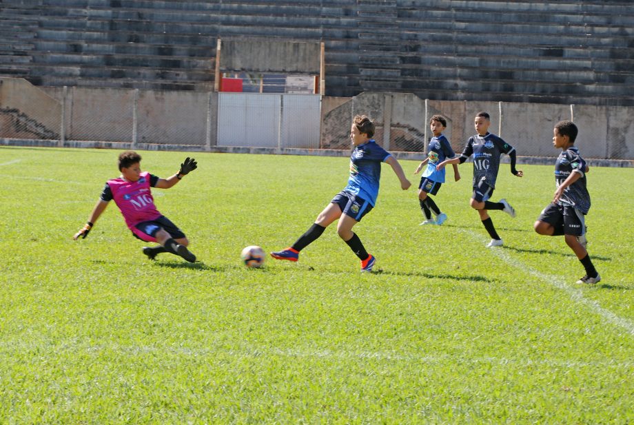 E. F. Pedrinho é o grande campeão do Campeonato Sub-9 e 11 de Futebol de Base 2025 E. F. Pedrinho é o grande campeão do Campeonato Sub-9 e 11 de Futebol de Base 2025