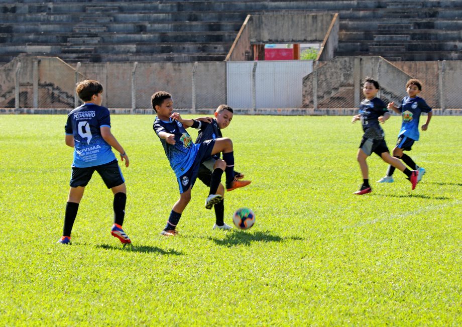 E. F. Pedrinho é o grande campeão do Campeonato Sub-9 e 11 de Futebol de Base 2025 E. F. Pedrinho é o grande campeão do Campeonato Sub-9 e 11 de Futebol de Base 2025