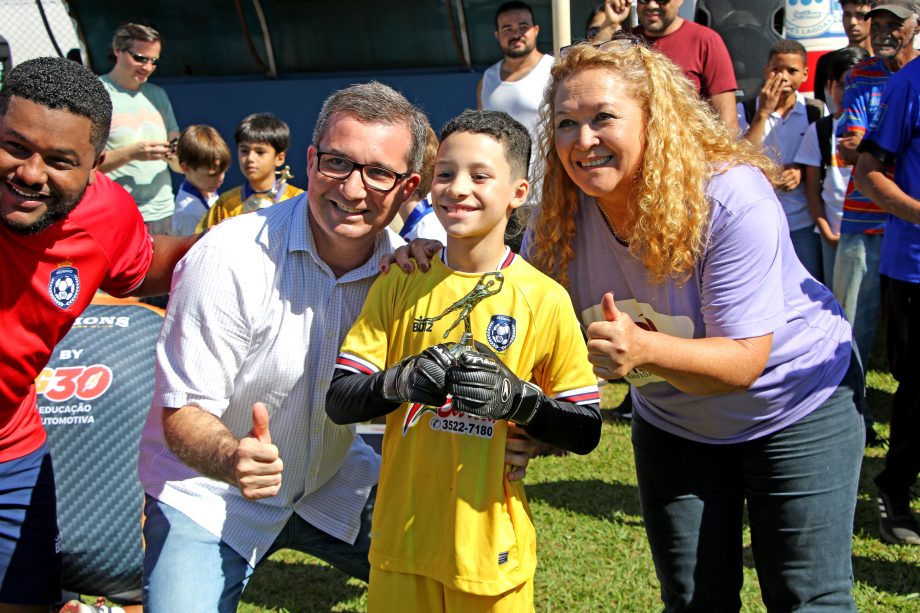 E. F. Pedrinho é o grande campeão do Campeonato Sub-9 e 11 de Futebol de Base 2025 E. F. Pedrinho é o grande campeão do Campeonato Sub-9 e 11 de Futebol de Base 2025