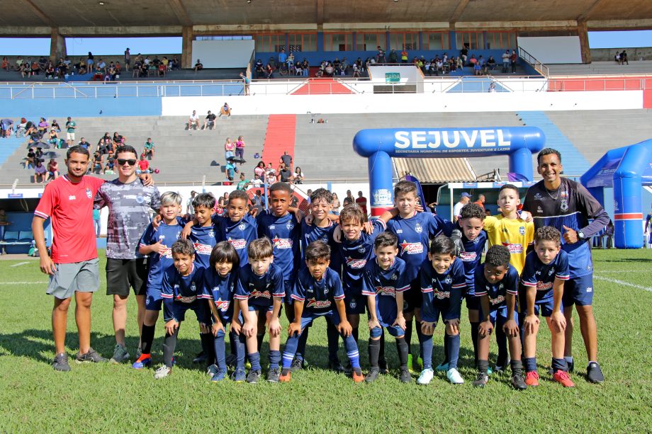 E. F. Pedrinho é o grande campeão do Campeonato Sub-9 e 11 de Futebol de Base 2025 E. F. Pedrinho é o grande campeão do Campeonato Sub-9 e 11 de Futebol de Base 2025