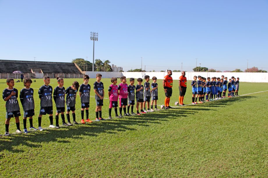 E. F. Pedrinho é o grande campeão do Campeonato Sub-9 e 11 de Futebol de Base 2025 E. F. Pedrinho é o grande campeão do Campeonato Sub-9 e 11 de Futebol de Base 2025