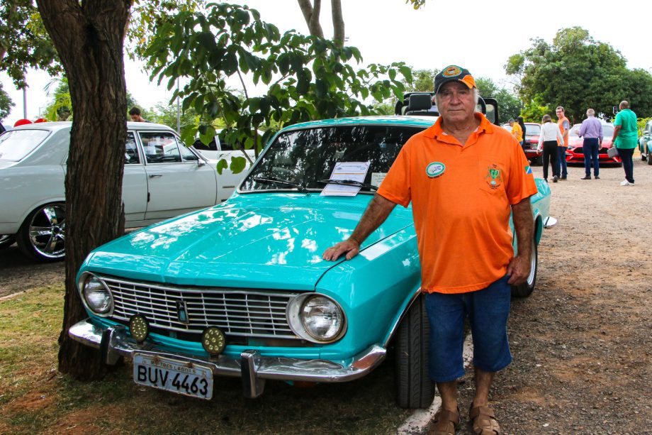CONFIRA AS FOTOS! 13º Encontro de Carros Antigos movimenta Balneário Municipal no final de semana CONFIRA AS FOTOS! 13º Encontro de Carros Antigos movimenta Balneário Municipal no final de semana