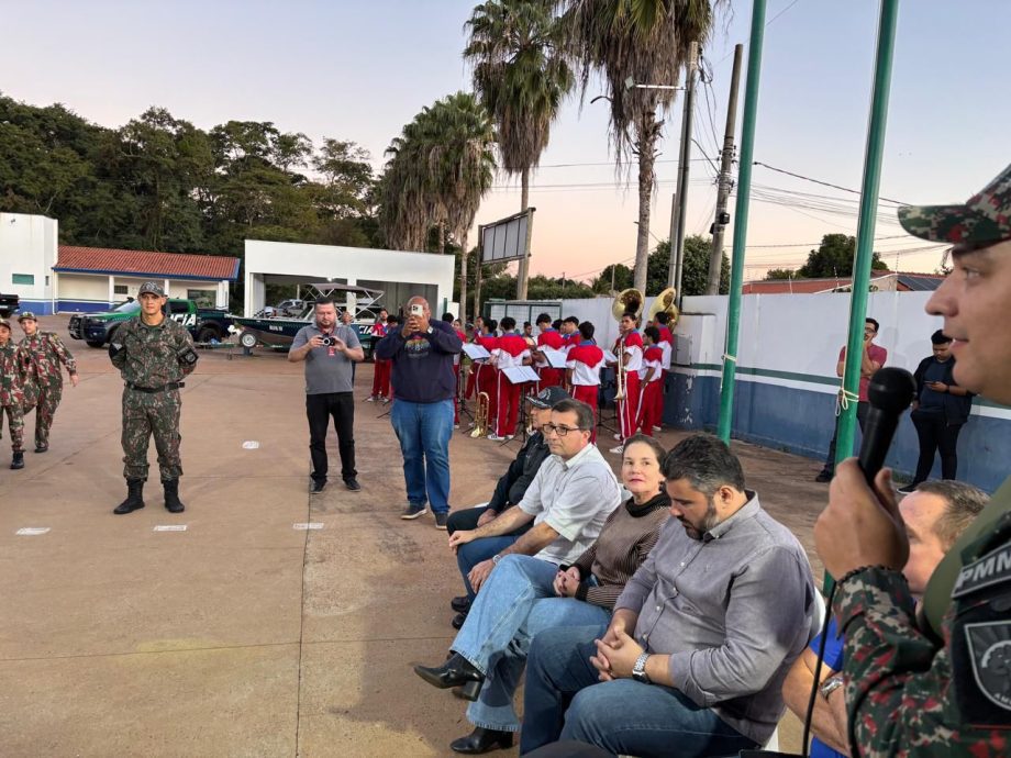 SMAS realizou formatura de crianças e adolescentes do Patrulha Florestinha em parceria com a PMA