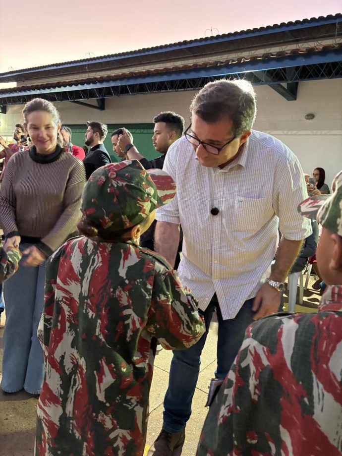 SMAS realizou formatura de crianças e adolescentes do Patrulha Florestinha em parceria com a PMA
