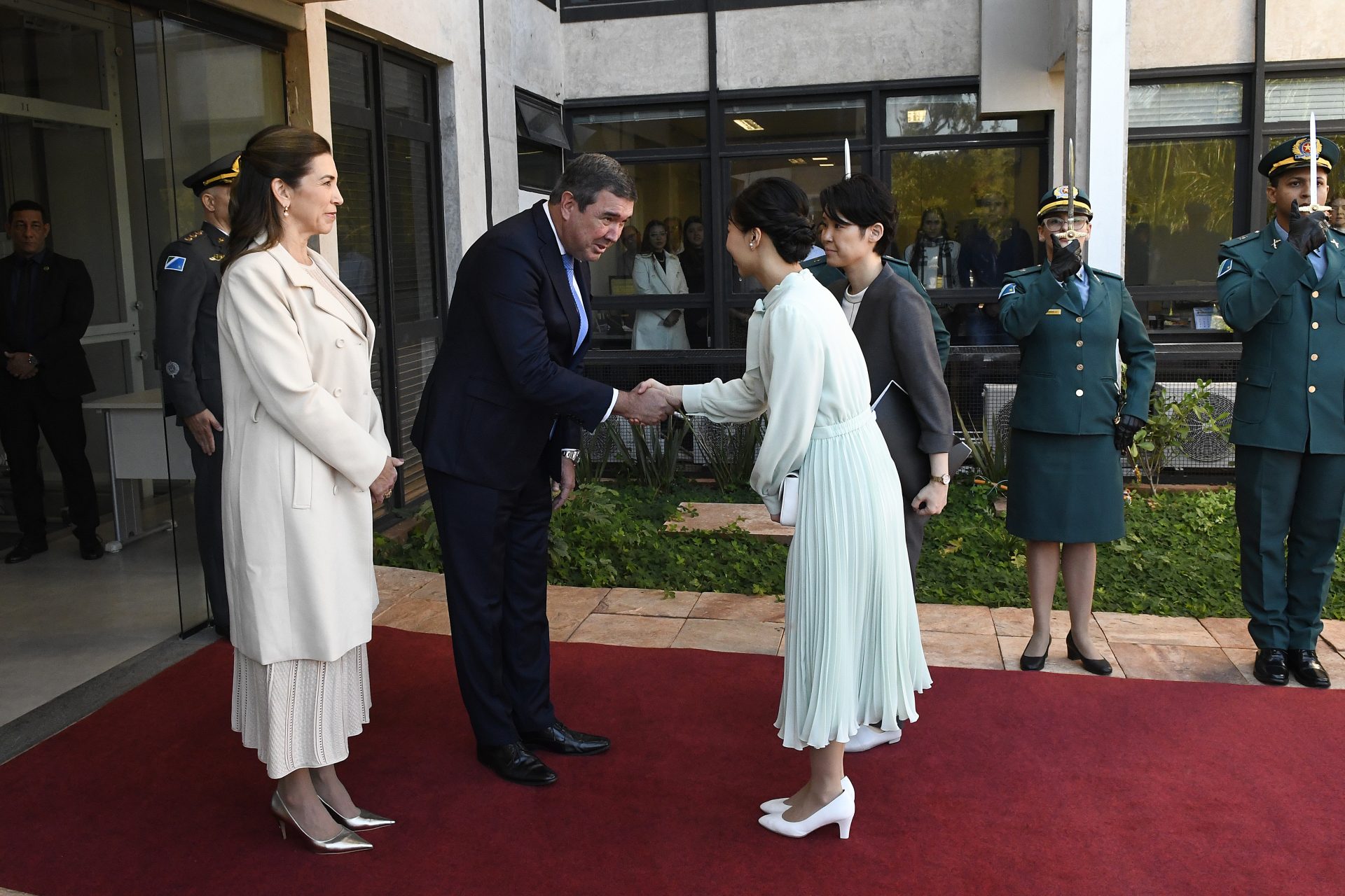 130 anos de relações diplomáticas: governador e princesa do Japão estreitam laços em visita a MS 130 anos de relações diplomáticas: governador e princesa do Japão estreitam laços em visita a MS