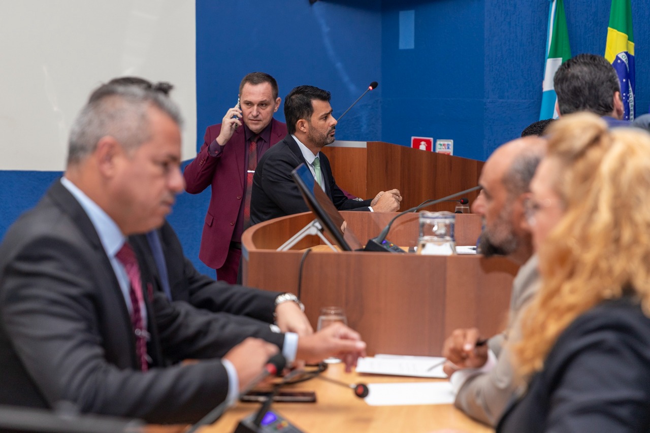 Vereadores aprovam recurso para evento de ciclismo e selo empresa amiga do autista Vereadores aprovam recurso para evento de ciclismo e selo empresa amiga do autista