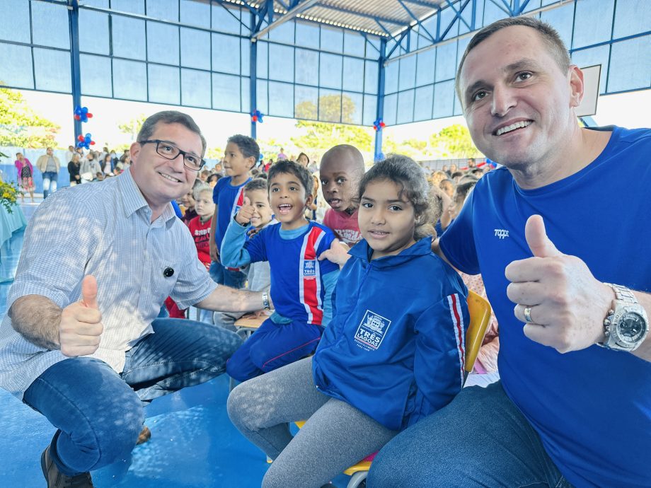 Escola Parque São Carlos recebe três novas salas pelo Projeto Escola de Tempo Integral (PROETI) Escola Parque São Carlos recebe três novas salas pelo Projeto Escola de Tempo Integral (PROETI)