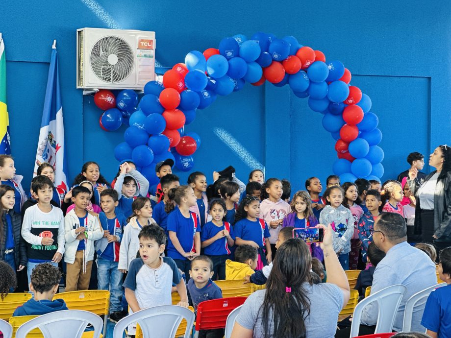 Escola Parque São Carlos recebe três novas salas pelo Projeto Escola de Tempo Integral (PROETI) Escola Parque São Carlos recebe três novas salas pelo Projeto Escola de Tempo Integral (PROETI)