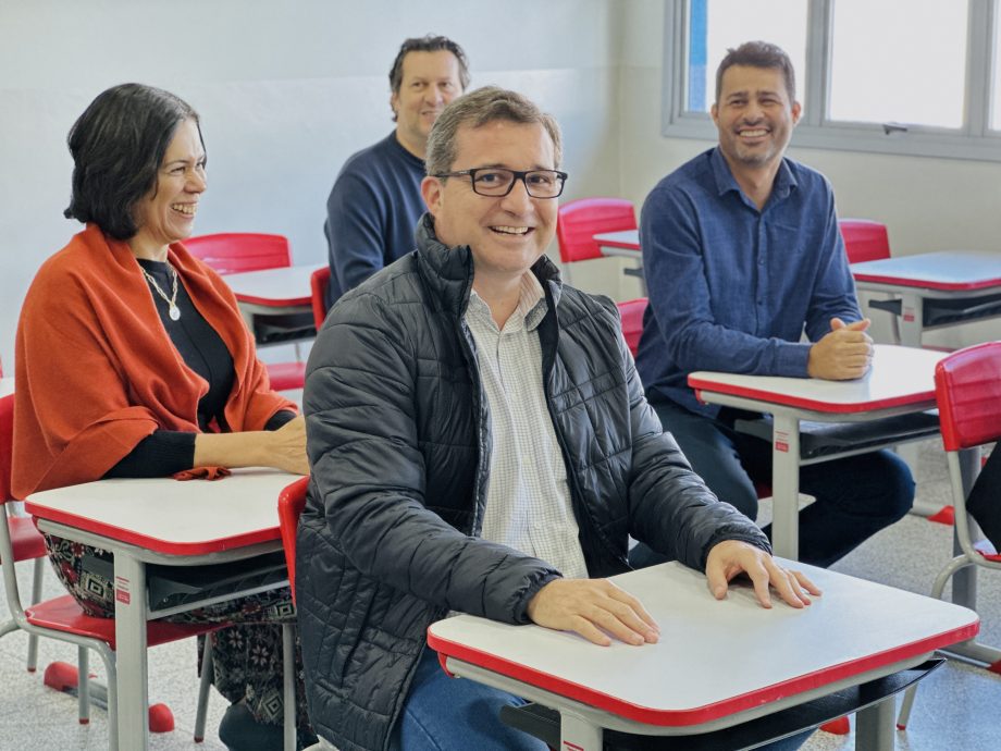 Escola Parque São Carlos recebe três novas salas pelo Projeto Escola de Tempo Integral (PROETI) Escola Parque São Carlos recebe três novas salas pelo Projeto Escola de Tempo Integral (PROETI)