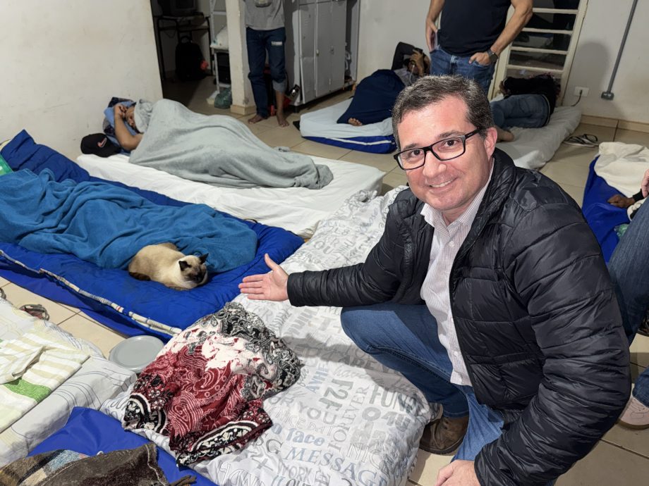 Prefeitura amplia estrutura de acolhimento POP para pessoas em situação de rua durante as noites frias Prefeitura amplia estrutura de acolhimento POP para pessoas em situação de rua durante as noites frias