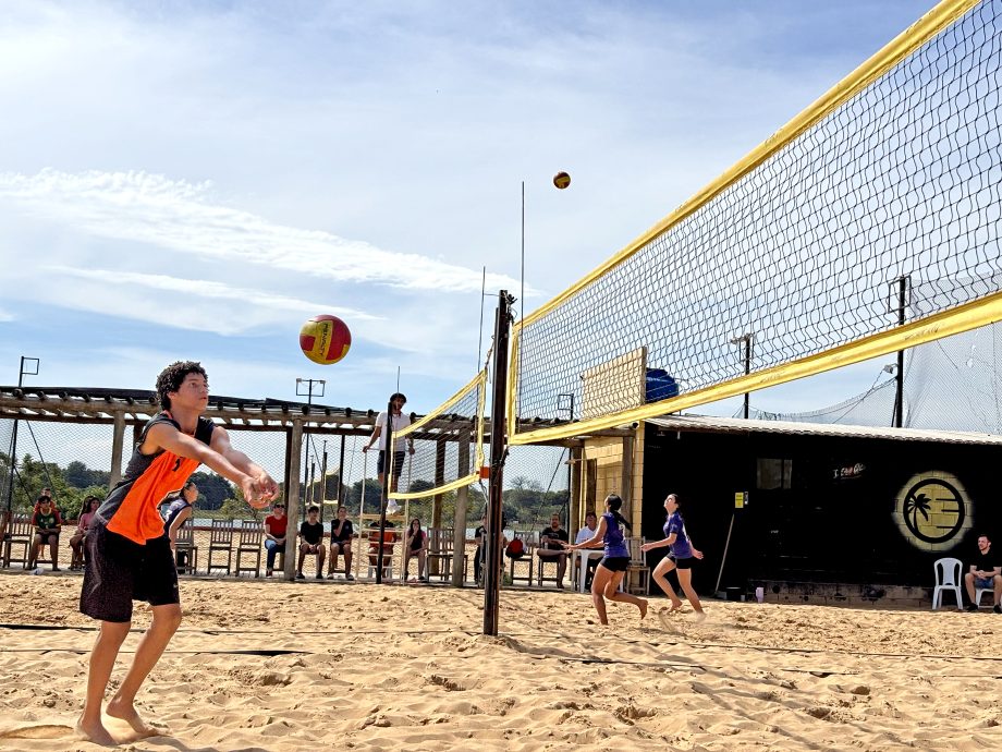 Três Lagoas encerra os JETs Sub-14 – 2025 com disputas no Vôlei de Praia Três Lagoas encerra os JETs Sub-14 – 2025 com disputas no Vôlei de Praia