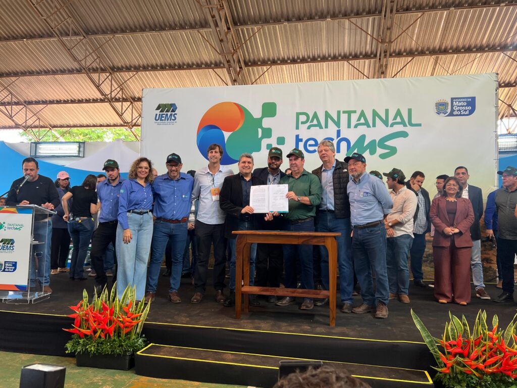 Pantanal Tech MS 2025 tem início em Aquidauana com presença de autoridades e homenagens ao setor agropecuário Pantanal Tech MS 2025 tem início em Aquidauana com presença de autoridades e homenagens ao setor agropecuário
