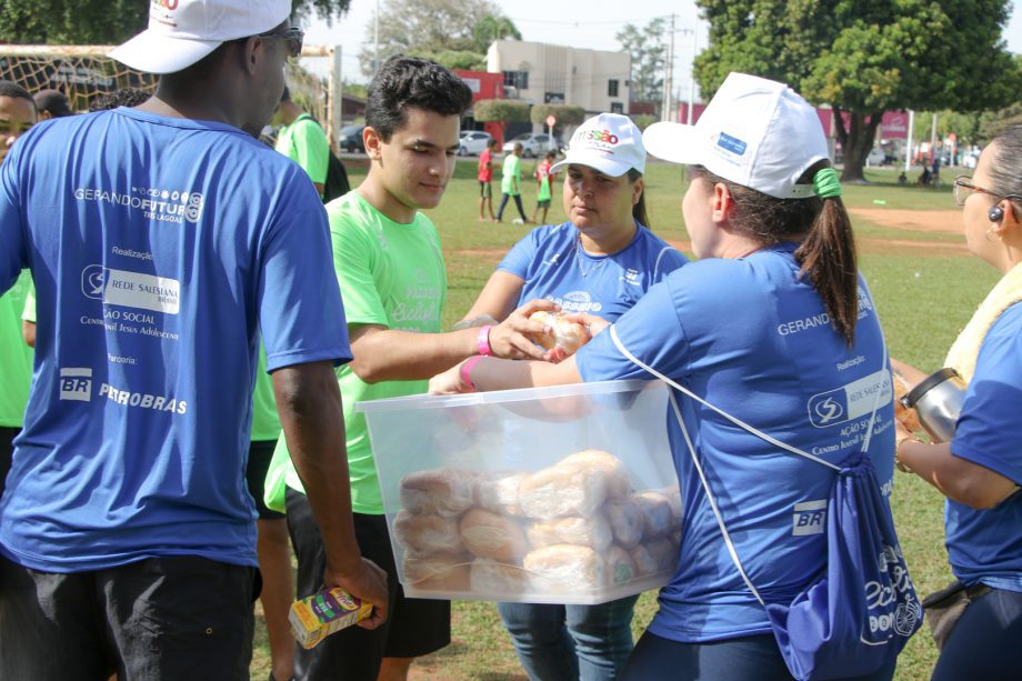 Semana do Meio Ambiente mobiliza mais de 2.400 pessoas em Três Lagoas Semana do Meio Ambiente mobiliza mais de 2.400 pessoas em Três Lagoas