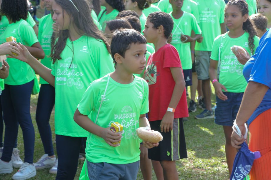 Semana do Meio Ambiente mobiliza mais de 2.400 pessoas em Três Lagoas Semana do Meio Ambiente mobiliza mais de 2.400 pessoas em Três Lagoas