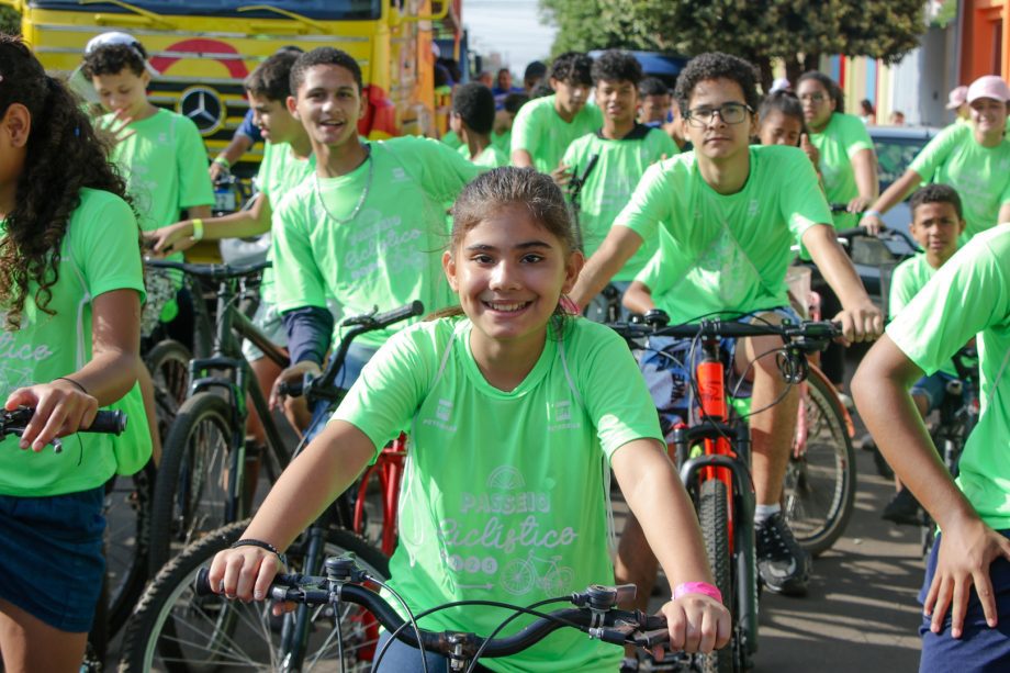 Semana do Meio Ambiente mobiliza mais de 2.400 pessoas em Três Lagoas Semana do Meio Ambiente mobiliza mais de 2.400 pessoas em Três Lagoas
