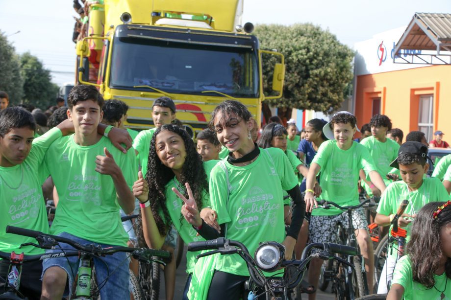 Semana do Meio Ambiente mobiliza mais de 2.400 pessoas em Três Lagoas Semana do Meio Ambiente mobiliza mais de 2.400 pessoas em Três Lagoas