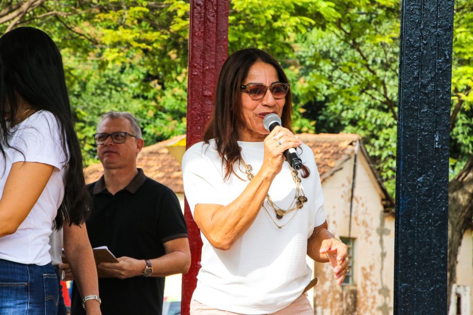 Prefeitura entrega revitalização da Praça do Santa Luzia e inicia manutenção na Praça dos Ferroviários Prefeitura entrega revitalização da Praça do Santa Luzia e inicia manutenção na Praça dos Ferroviários
