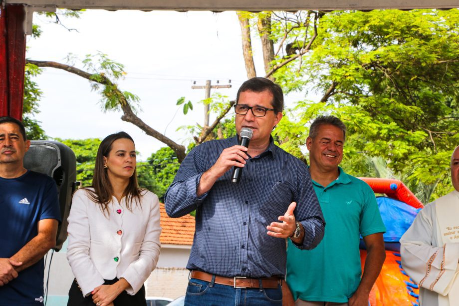 Prefeitura entrega revitalização da Praça do Santa Luzia e inicia manutenção na Praça dos Ferroviários Prefeitura entrega revitalização da Praça do Santa Luzia e inicia manutenção na Praça dos Ferroviários