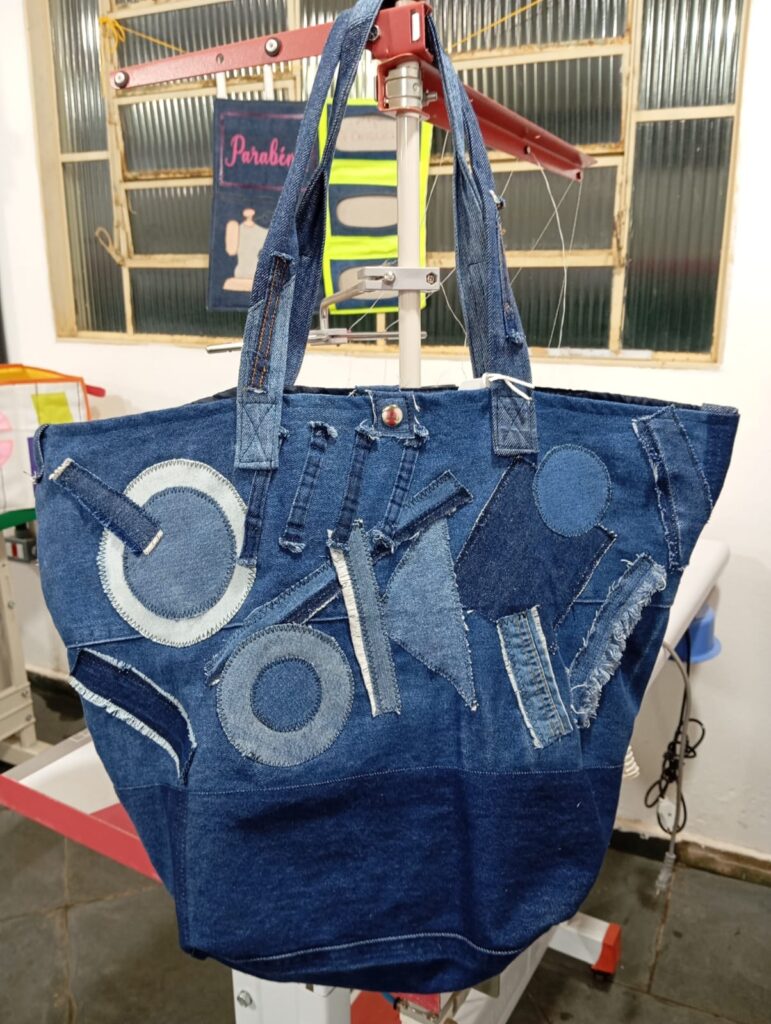 Três Lagoas recebe Exposição Costura Sustentável: moda, sustentabilidade e protagonismo feminino em destaque Três Lagoas recebe Exposição Costura Sustentável: moda, sustentabilidade e protagonismo feminino em destaque