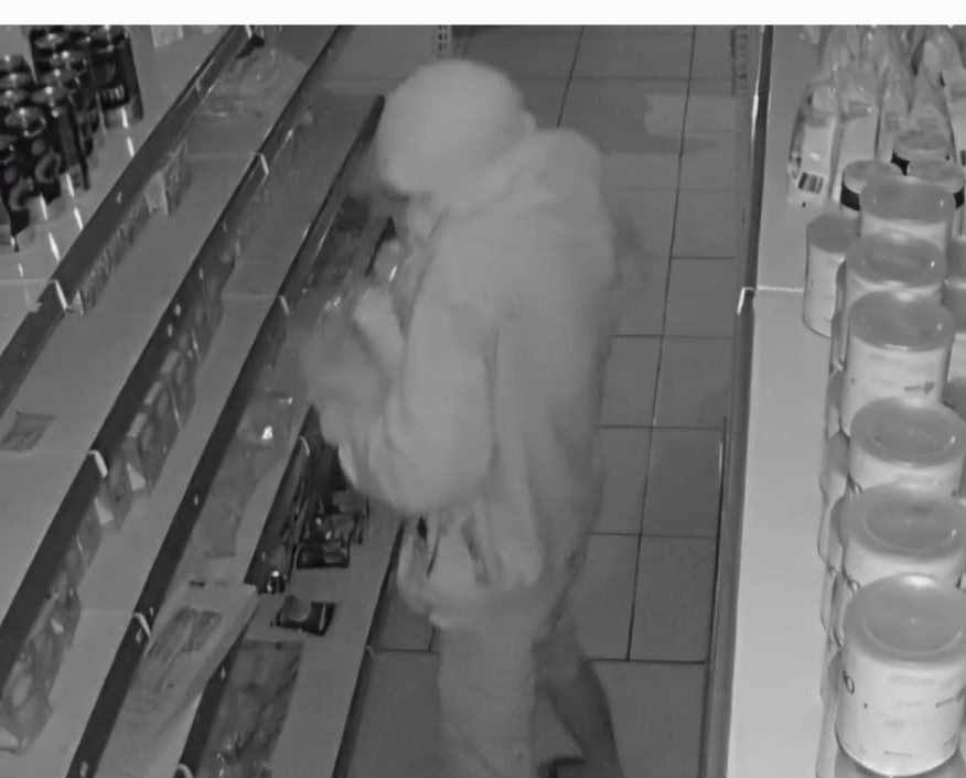 Polícia Civil identifica e prende autor de furto em estabelecimento comercial em Costa Rica