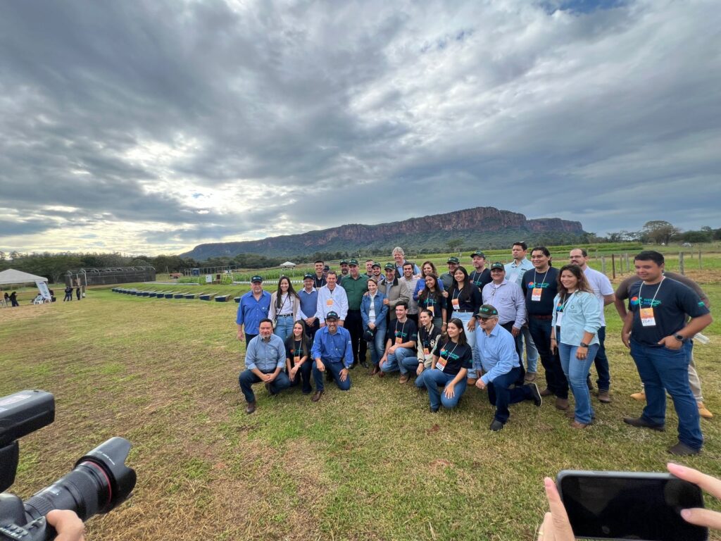 Pantanal Tech MS 2025 tem início em Aquidauana com presença de autoridades e homenagens ao setor agropecuário Pantanal Tech MS 2025 tem início em Aquidauana com presença de autoridades e homenagens ao setor agropecuário