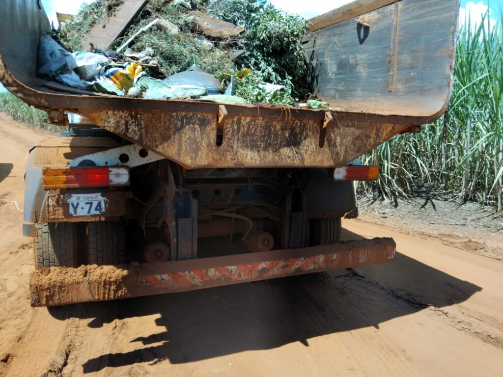 Prefeitura de Castilho pode ser indiciada por crime ambiental; Polícia Científica investiga descarte irregular Prefeitura de Castilho pode ser indiciada por crime ambiental; Polícia Científica investiga descarte irregular