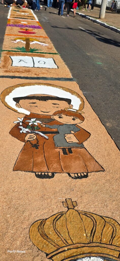 Fé, Arte e Transformação de Vidas: Corpus Christi emociona Três Lagoas Fé, Arte e Transformação de Vidas: Corpus Christi emociona Três Lagoas