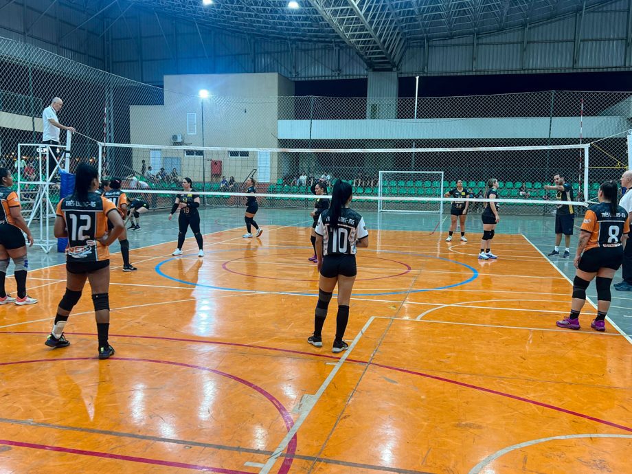 1ª Rodada do Campeonato Municipal de Voleibol 2025 agitou o Ginásio “Eduardo Milanez”