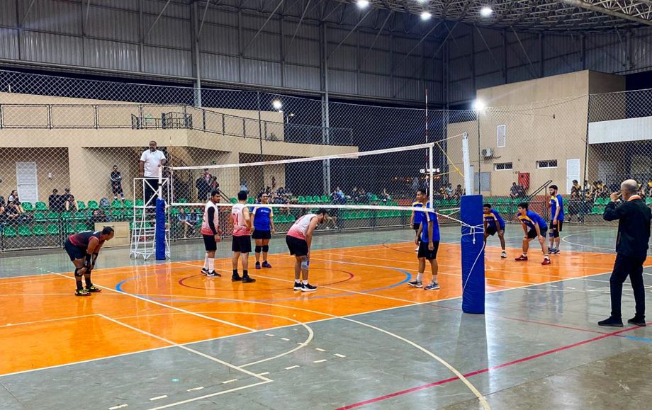 1ª Rodada do Campeonato Municipal de Voleibol 2025 agitou o Ginásio “Eduardo Milanez”