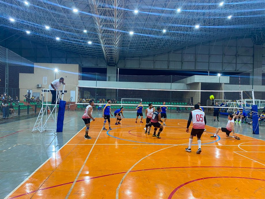 1ª Rodada do Campeonato Municipal de Voleibol 2025 agitou o Ginásio “Eduardo Milanez”