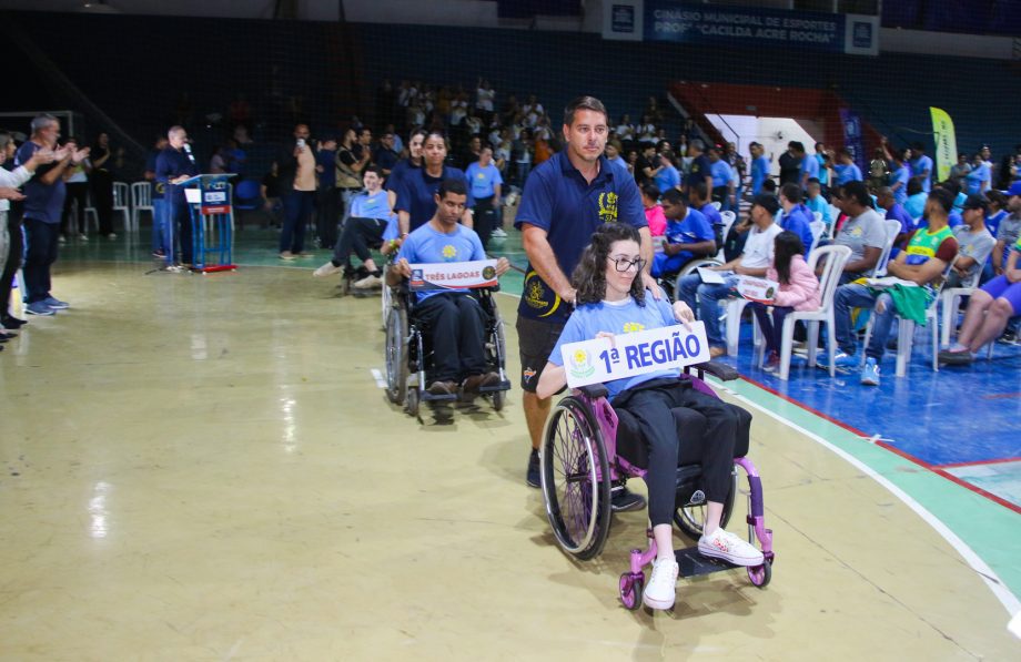 ESPORTE, INCLUSÃO E EMOÇÃO – Três Lagoas celebra a abertura das Olimpíadas Especiais da APAE ESPORTE, INCLUSÃO E EMOÇÃO – Três Lagoas celebra a abertura das Olimpíadas Especiais da APAE