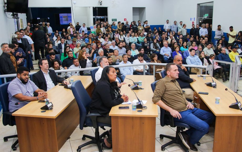 Líderes políticos ouvem população em Audiência Pública de Revisão do Plano Diretor de Três Lagoas Líderes políticos ouvem população em Audiência Pública de Revisão do Plano Diretor de Três Lagoas