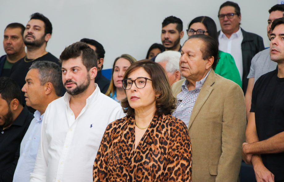 Líderes políticos ouvem população em Audiência Pública de Revisão do Plano Diretor de Três Lagoas Líderes políticos ouvem população em Audiência Pública de Revisão do Plano Diretor de Três Lagoas