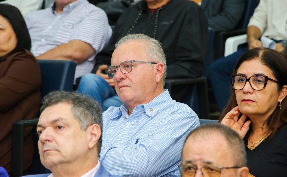 Líderes políticos ouvem população em Audiência Pública de Revisão do Plano Diretor de Três Lagoas Líderes políticos ouvem população em Audiência Pública de Revisão do Plano Diretor de Três Lagoas