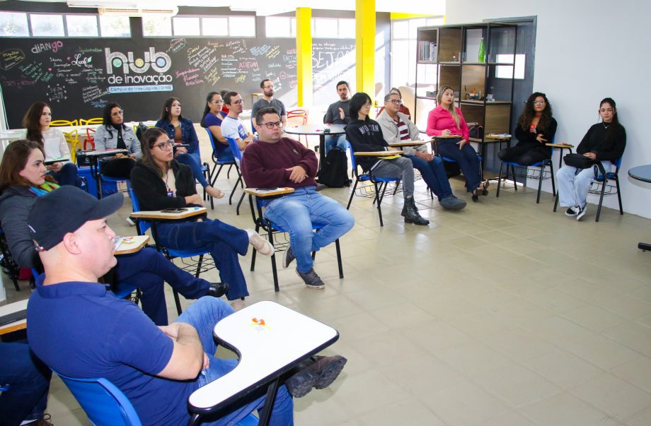 SEMAD encerra primeira turma do curso "Técnica de Atendimento" voltado à capacitação de servidores municipais