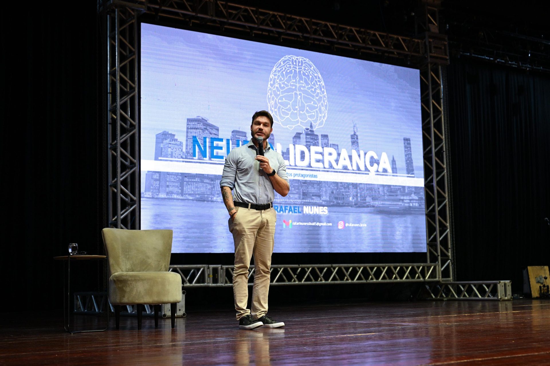 Inteligência emocional e protagonismo na gestão pública são destaques no Encontro de Gestores de Pessoas Inteligência emocional e protagonismo na gestão pública são destaques no Encontro de Gestores de Pessoas