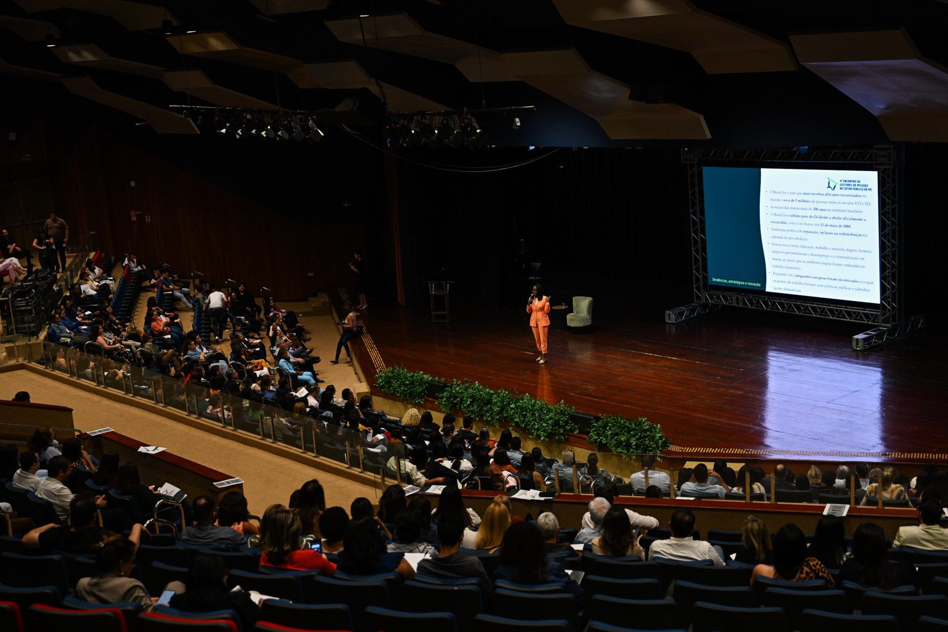 Gestão pública em transformação: encontro de gestores destaca inovação, saúde mental e diversidade Gestão pública em transformação: encontro de gestores destaca inovação, saúde mental e diversidade