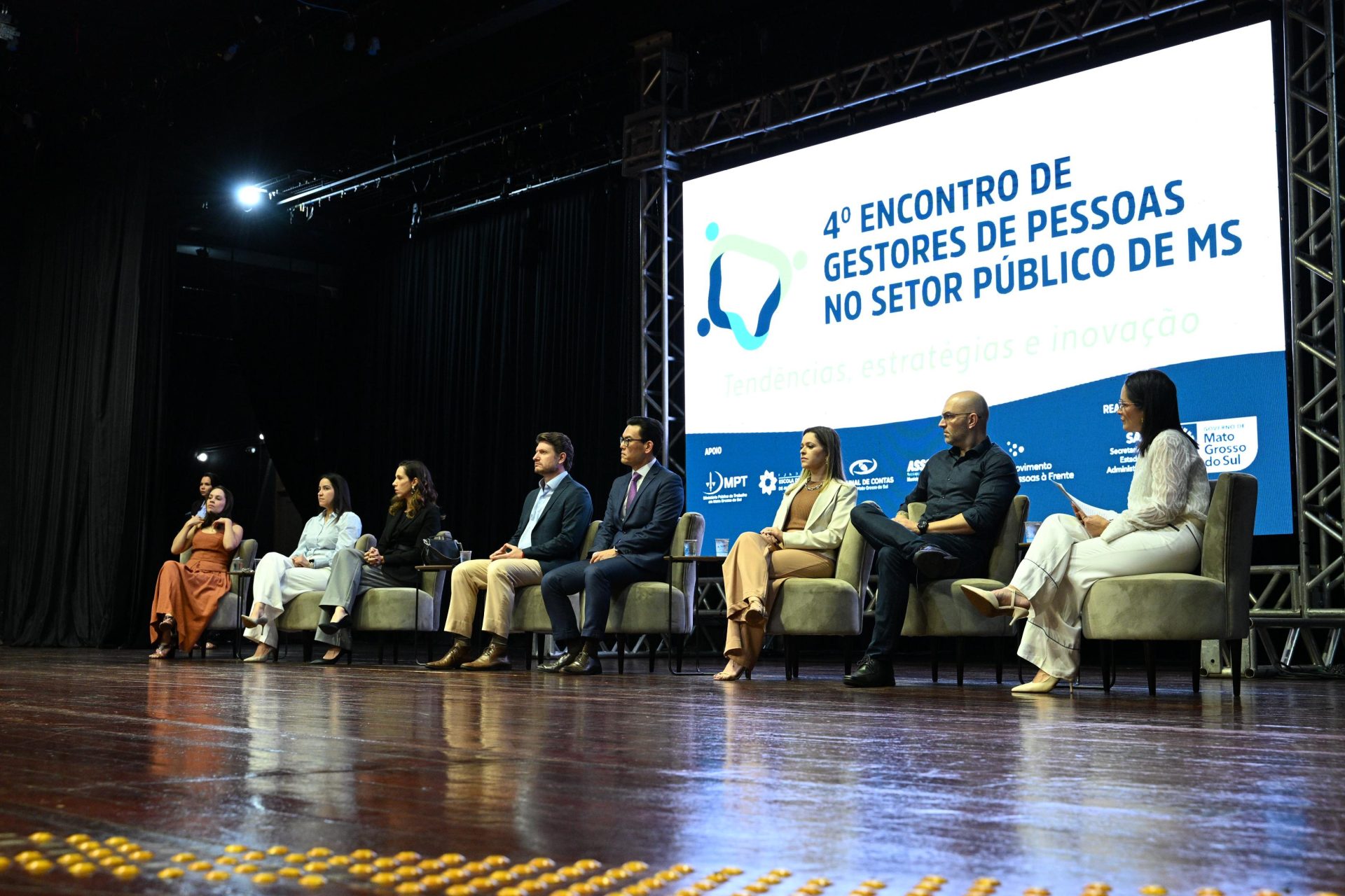 Gestão pública em transformação: encontro de gestores destaca inovação, saúde mental e diversidade Gestão pública em transformação: encontro de gestores destaca inovação, saúde mental e diversidade