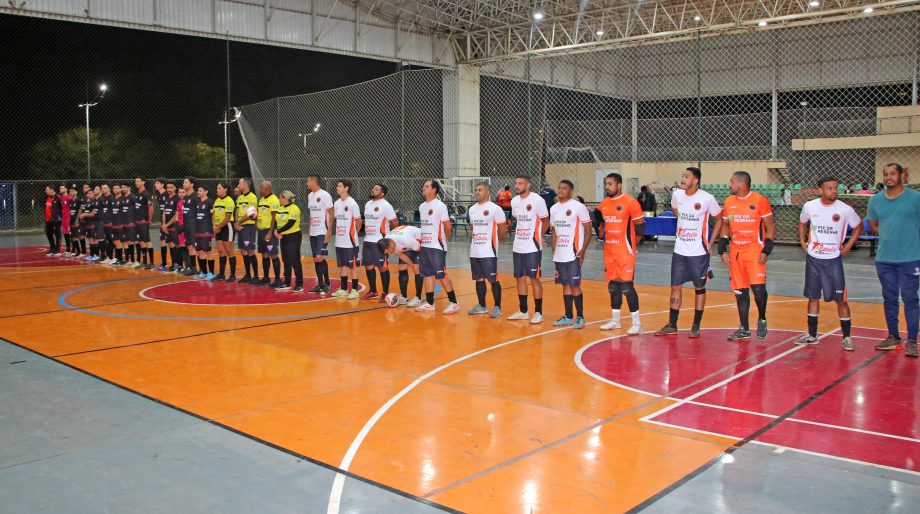 Associação Esportiva Cavaquinho e X1 Jari são os campeões do Campeonato Municipal de Futsal Masculino – Séries A e B Associação Esportiva Cavaquinho e X1 Jari são os campeões do Campeonato Municipal de Futsal Masculino – Séries A e B