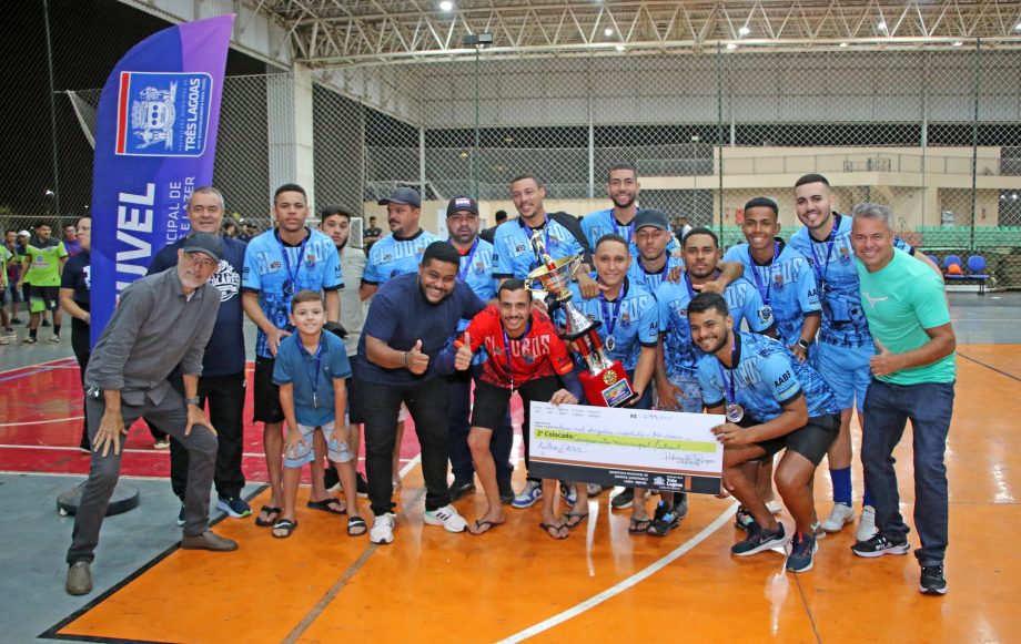 Associação Esportiva Cavaquinho e X1 Jari são os campeões do Campeonato Municipal de Futsal Masculino – Séries A e B Associação Esportiva Cavaquinho e X1 Jari são os campeões do Campeonato Municipal de Futsal Masculino – Séries A e B