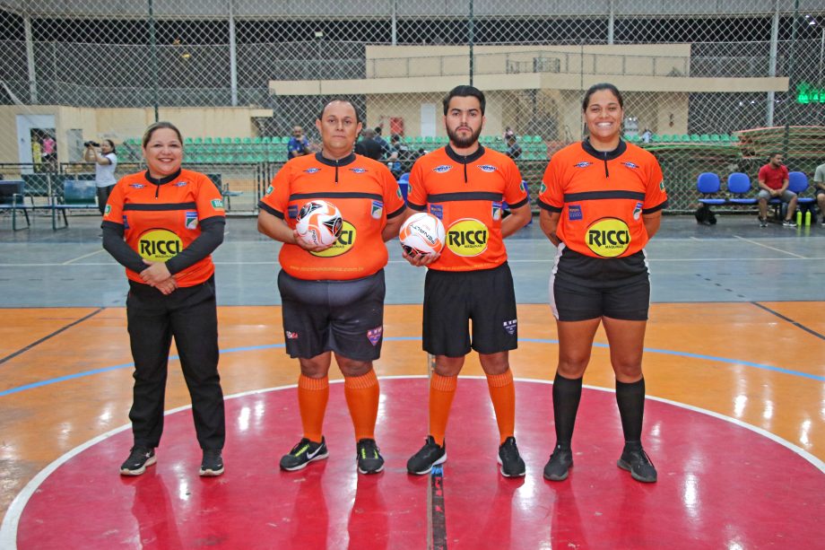 Associação Esportiva Cavaquinho e X1 Jari são os campeões do Campeonato Municipal de Futsal Masculino – Séries A e B Associação Esportiva Cavaquinho e X1 Jari são os campeões do Campeonato Municipal de Futsal Masculino – Séries A e B