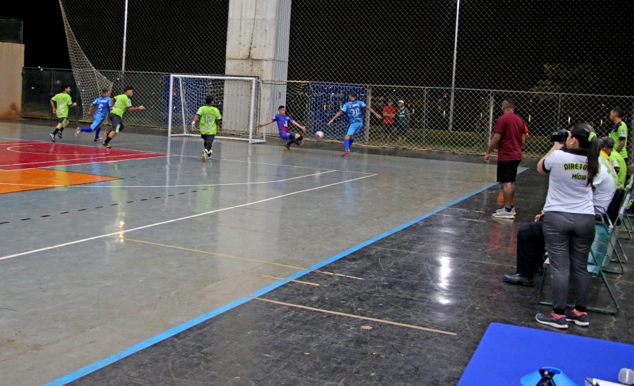 Associação Esportiva Cavaquinho e X1 Jari são os campeões do Campeonato Municipal de Futsal Masculino – Séries A e B Associação Esportiva Cavaquinho e X1 Jari são os campeões do Campeonato Municipal de Futsal Masculino – Séries A e B