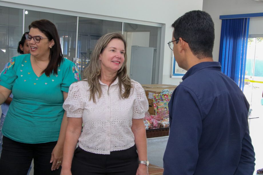 Unidades de Acolhimento da SMAS recebem doações do Hospital Regional