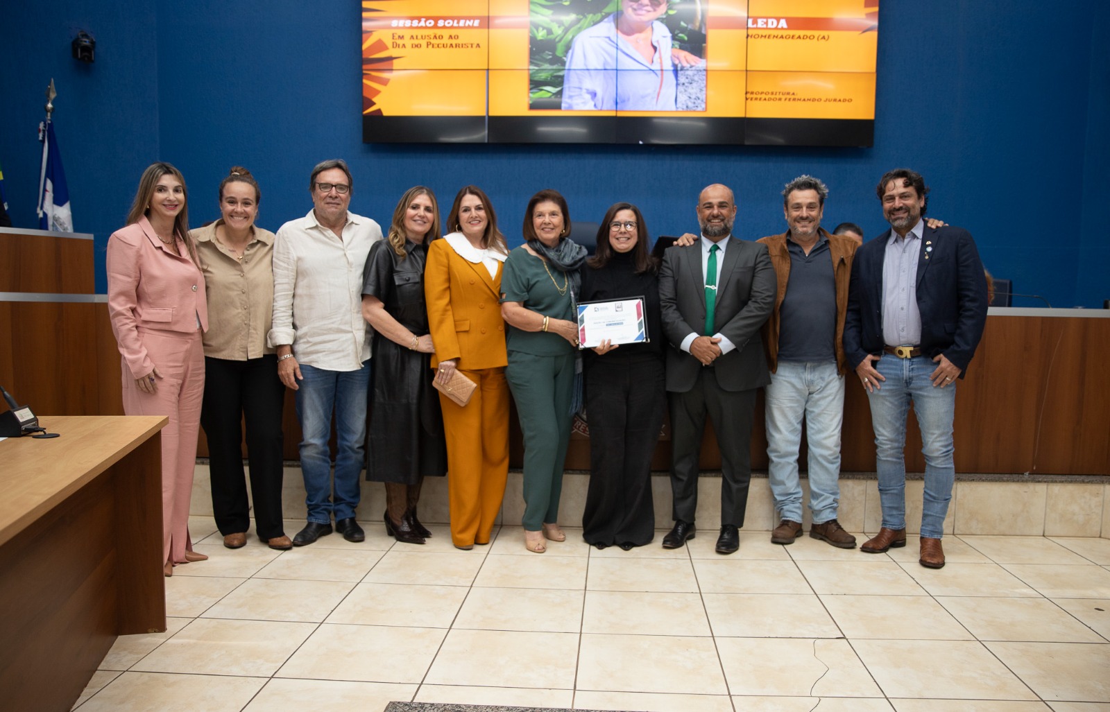 Pecuaristas são homenageados em sessão solene na Câmara de Três Lagoas Pecuaristas são homenageados em sessão solene na Câmara de Três Lagoas