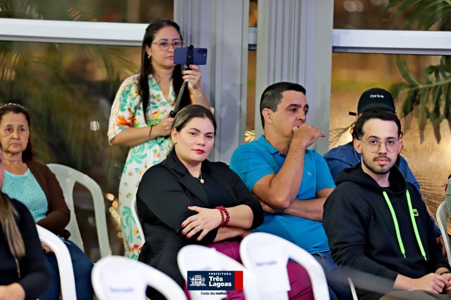 Prefeitura de Três Lagoas realiza apresentação do Projeto “ÉH CULTURA” Prefeitura de Três Lagoas realiza apresentação do Projeto “ÉH CULTURA”
