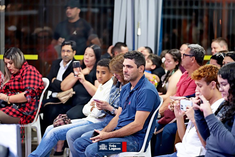 Prefeitura de Três Lagoas realiza apresentação do Projeto “ÉH CULTURA” Prefeitura de Três Lagoas realiza apresentação do Projeto “ÉH CULTURA”