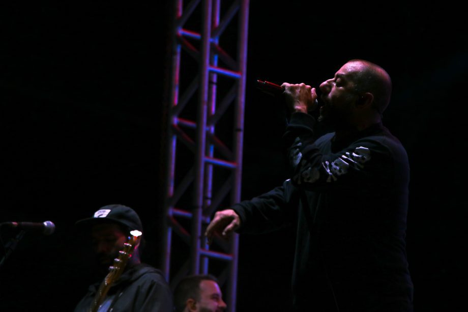 CPM 22 esquenta a primeira noite do Motoshow em Três Lagoas