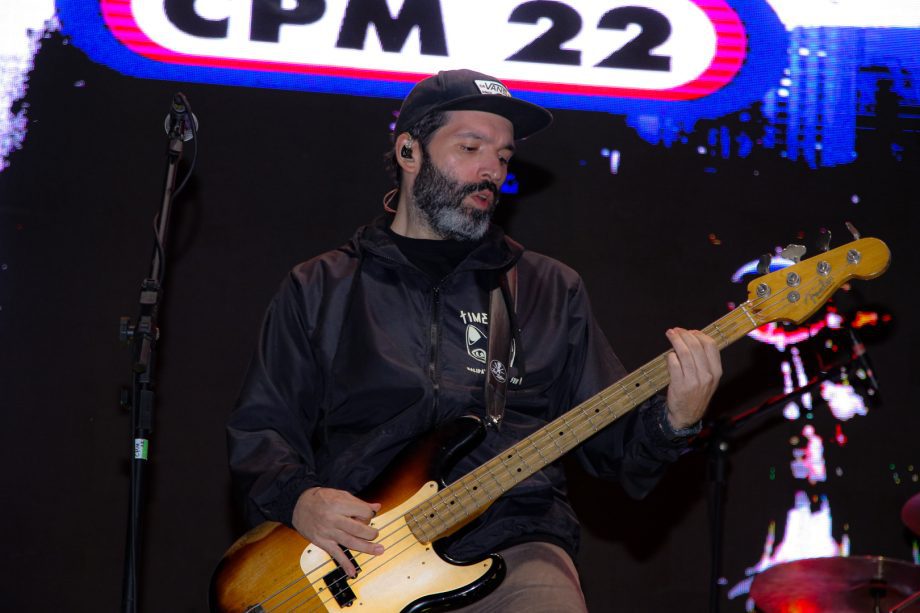 CPM 22 esquenta a primeira noite do Motoshow em Três Lagoas