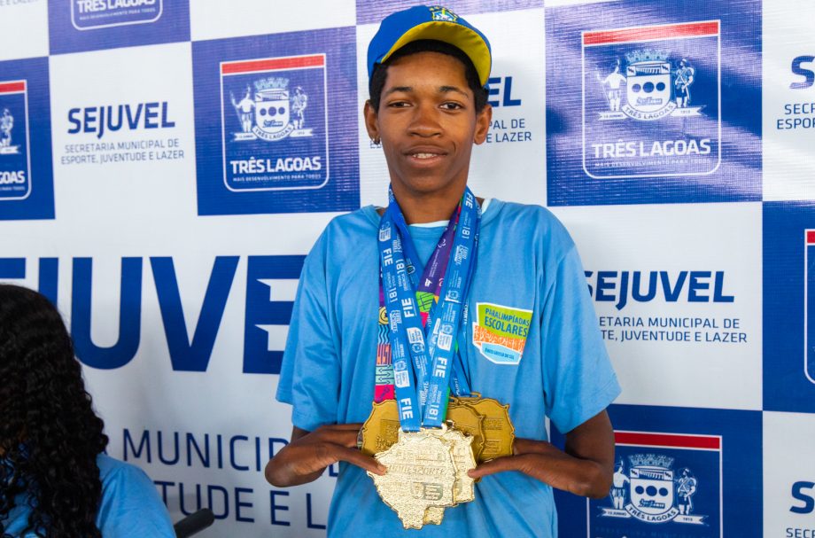 Prefeitura realiza recepção especial aos paratletas medalhistas nas Paraolimpíadas Escolares Prefeitura realiza recepção especial aos paratletas medalhistas nas Paraolimpíadas Escolares