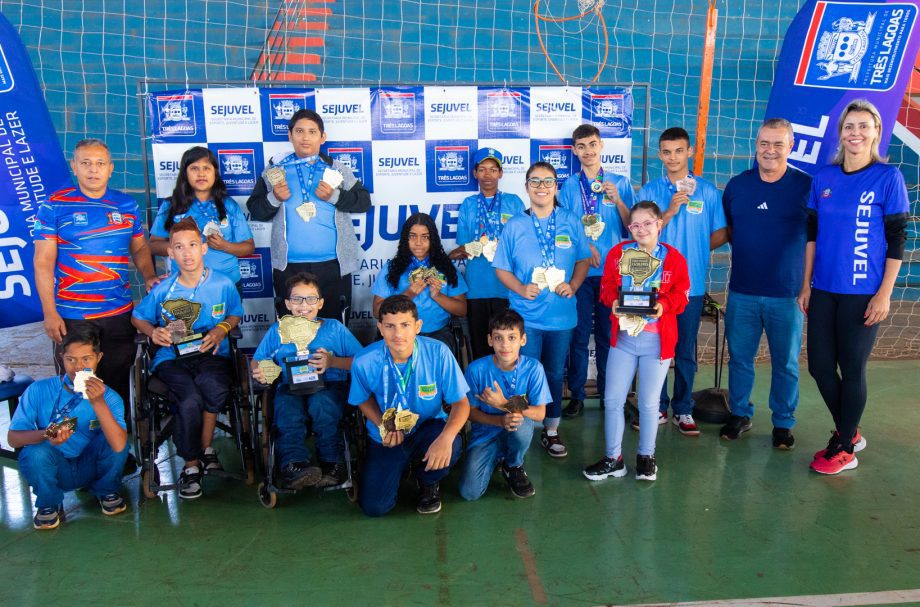 Prefeitura realiza recepção especial aos paratletas medalhistas nas Paraolimpíadas Escolares Prefeitura realiza recepção especial aos paratletas medalhistas nas Paraolimpíadas Escolares